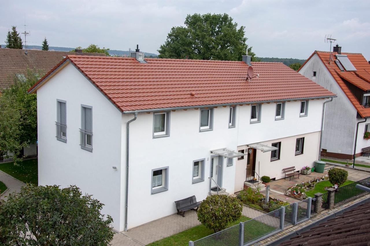 Appartment Vogel Ferienwohnungen Zirndorf Buitenkant foto